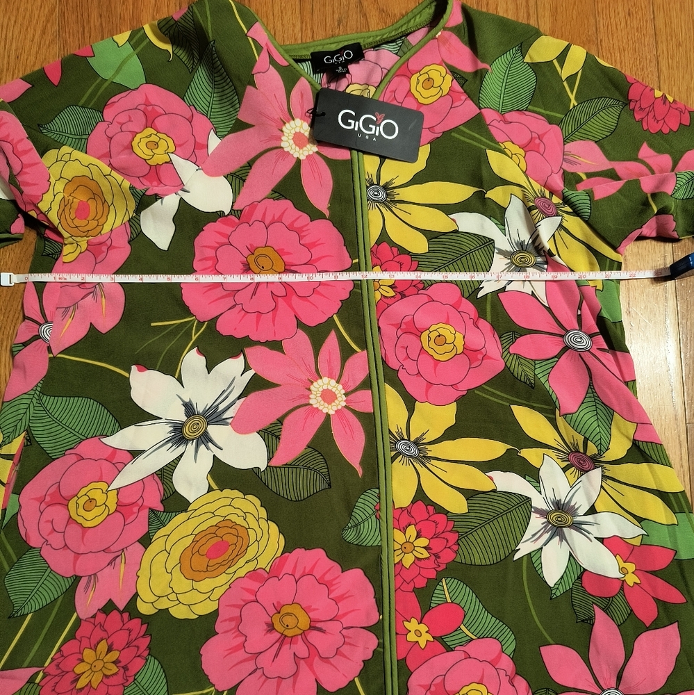 GIGIO Floral  MOD Long-Sleeve A-Line Dress in Olive & Pink. Total Of 3 Dresses - Picture 6 of 14